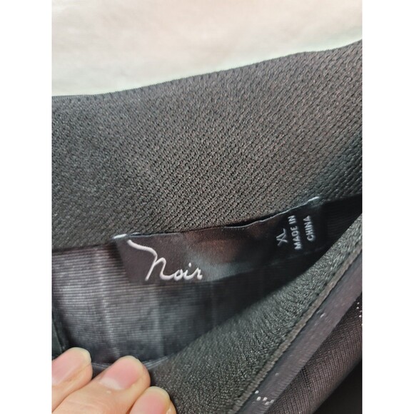 Noir Pin Stripe Criss cross Tie Skirt Size XL NWOT - Picture 3 of 3